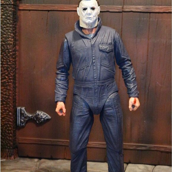 NECA Halloween Ultimate Michael Myers Action Figure - Picture 12 of 12